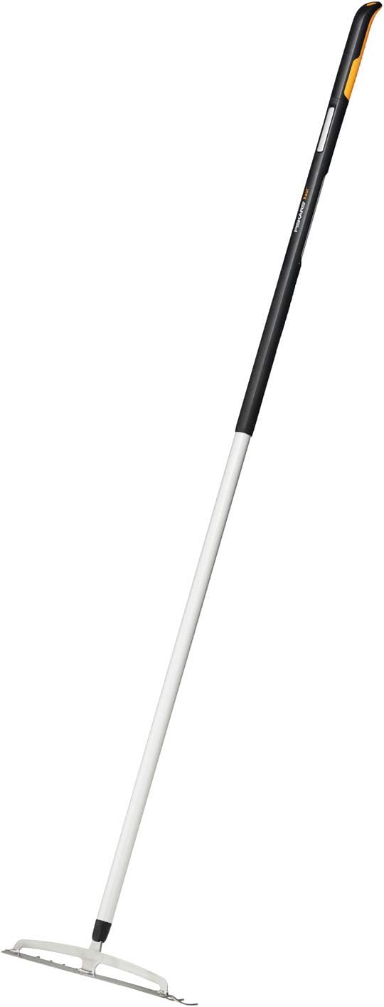 grabli-dlia-pochvy-fiskars-xact-m-1027039
