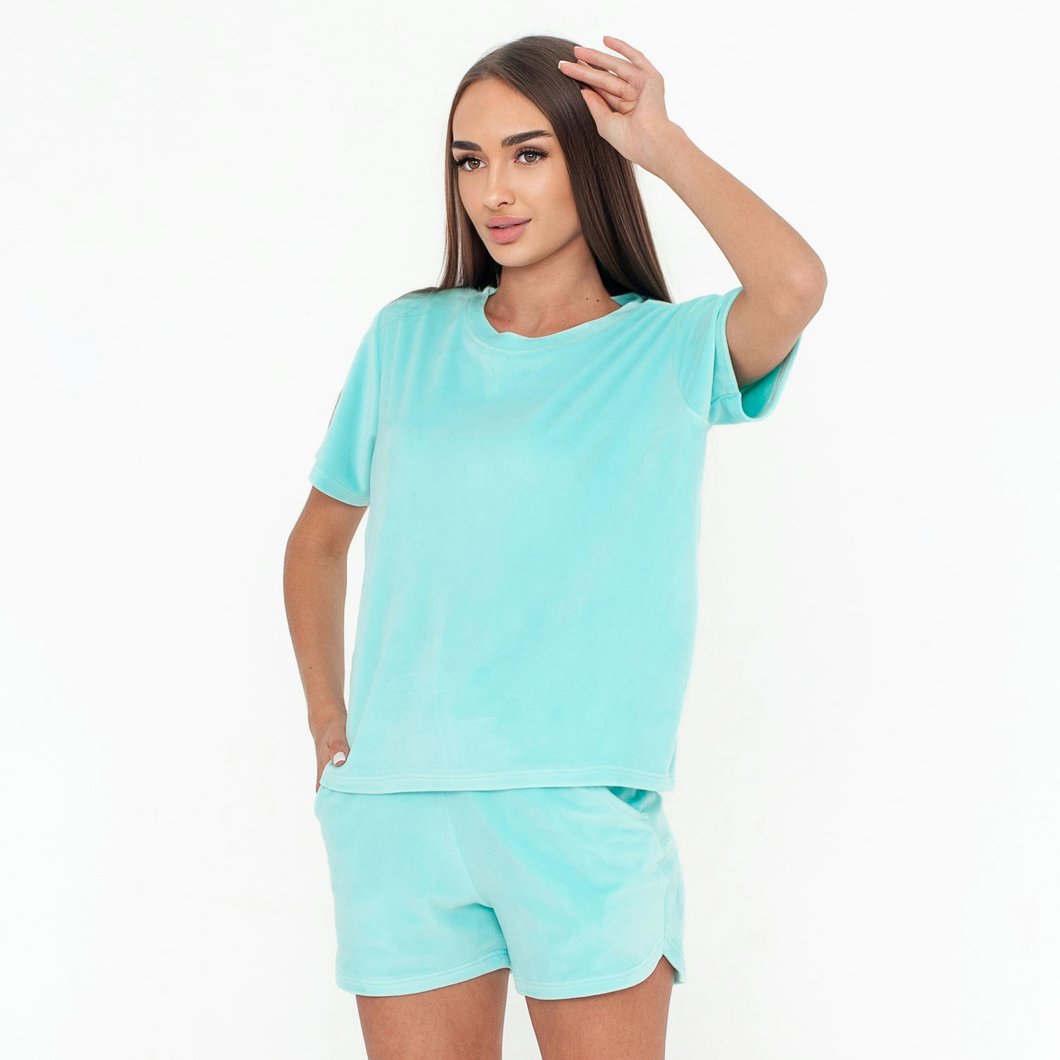 domashnii-kostium-zhinochii-cosas-aura-l-miatnii