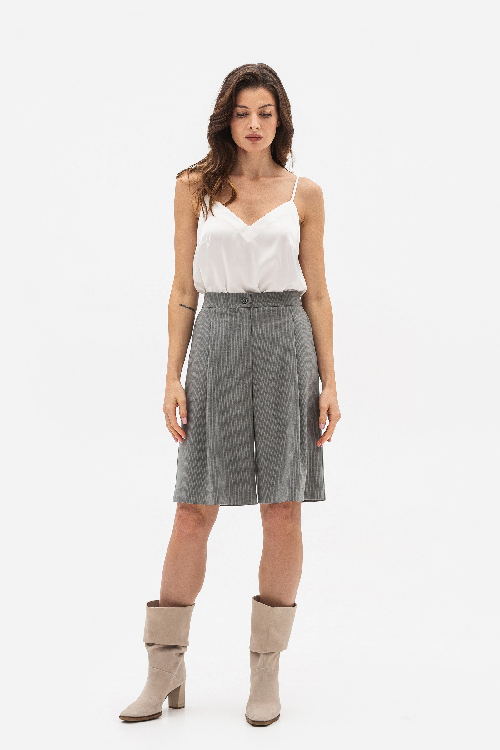 shorti-lesia-oktara-sirii-44-15289000044